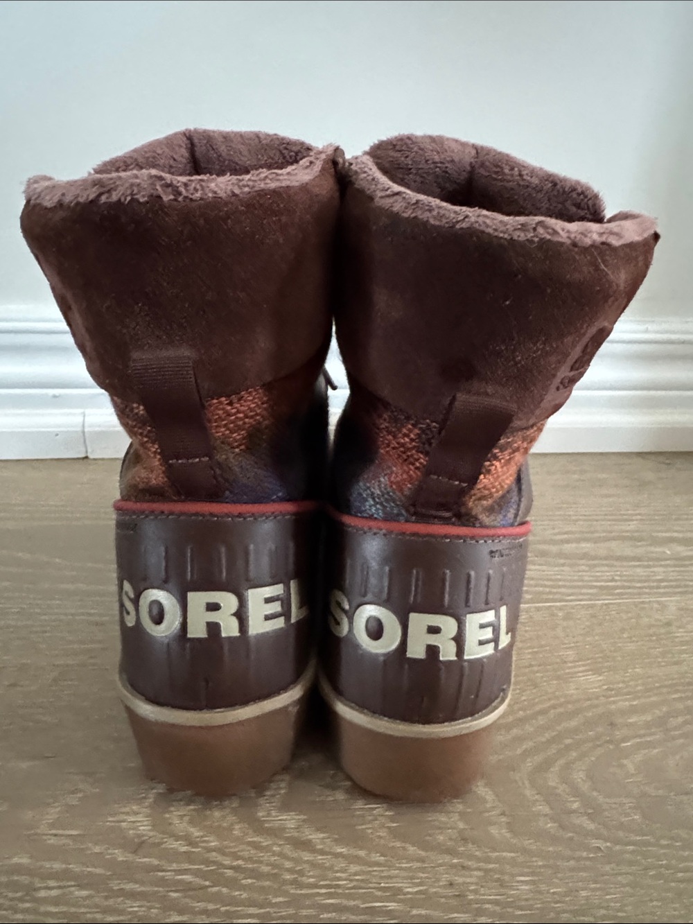 Sorel Multicolor Lace-Up Winter Boots - Brown & Rust Accents - Picture 4 of 8